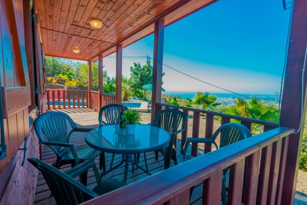 Вилла House With Private Pool Аренас Экстерьер фото