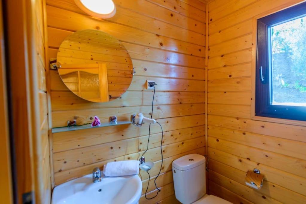 Вилла House With Private Pool Аренас Экстерьер фото